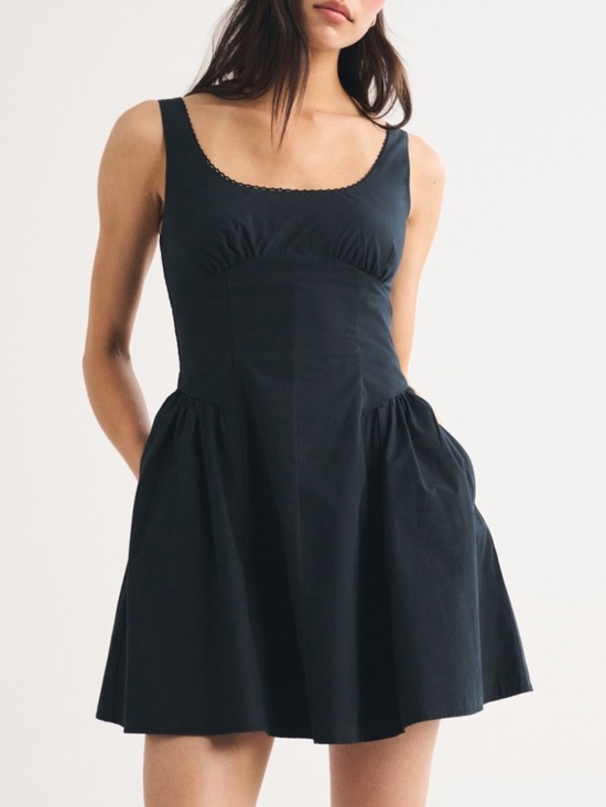 Abercrombie & Fitch Dresses & Skirts - A&F Bra-Free Dylan Mini Dress Small